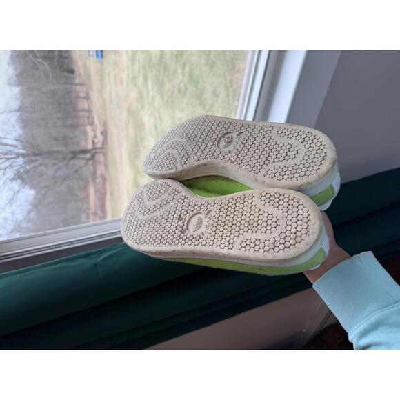 Adidas Green Felt Sneakers Pharrel Williams Size 11 - Picture 9 of 9